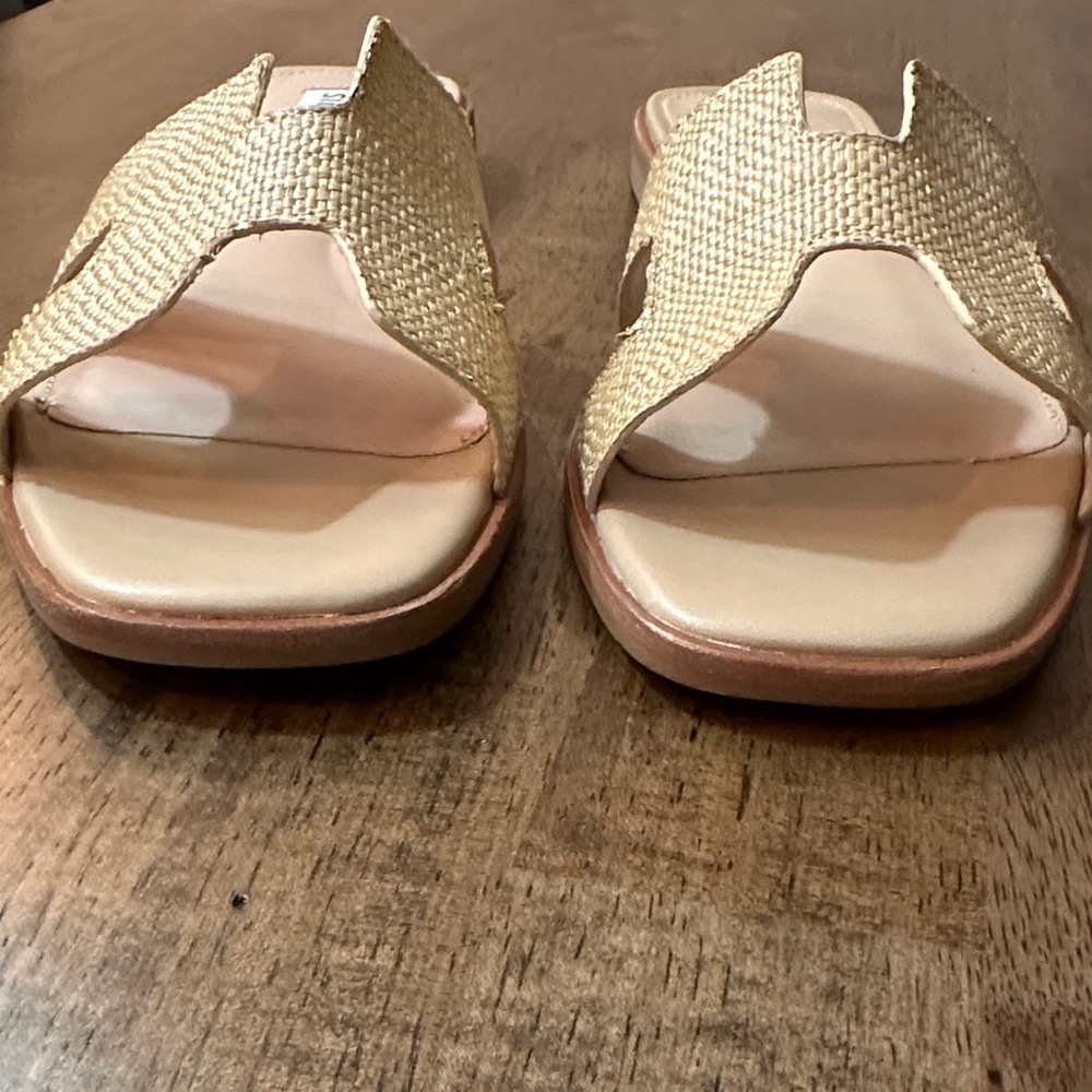 Steve Madden Gold Woven Slide Mules - Picture 3 of 9